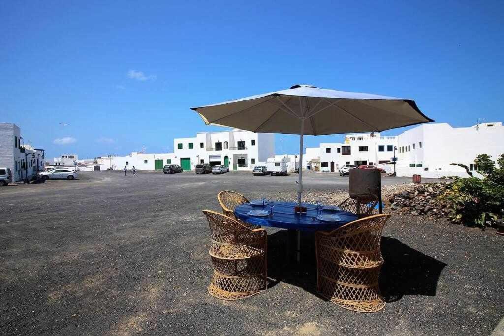 Casa Alejandra Con Terraza Y Barbacoa Villa El Golfo Dış mekan fotoğraf